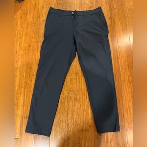 Lululemon Men’s Obsidian ABC-Slim Fit Trouser - 31W 30L